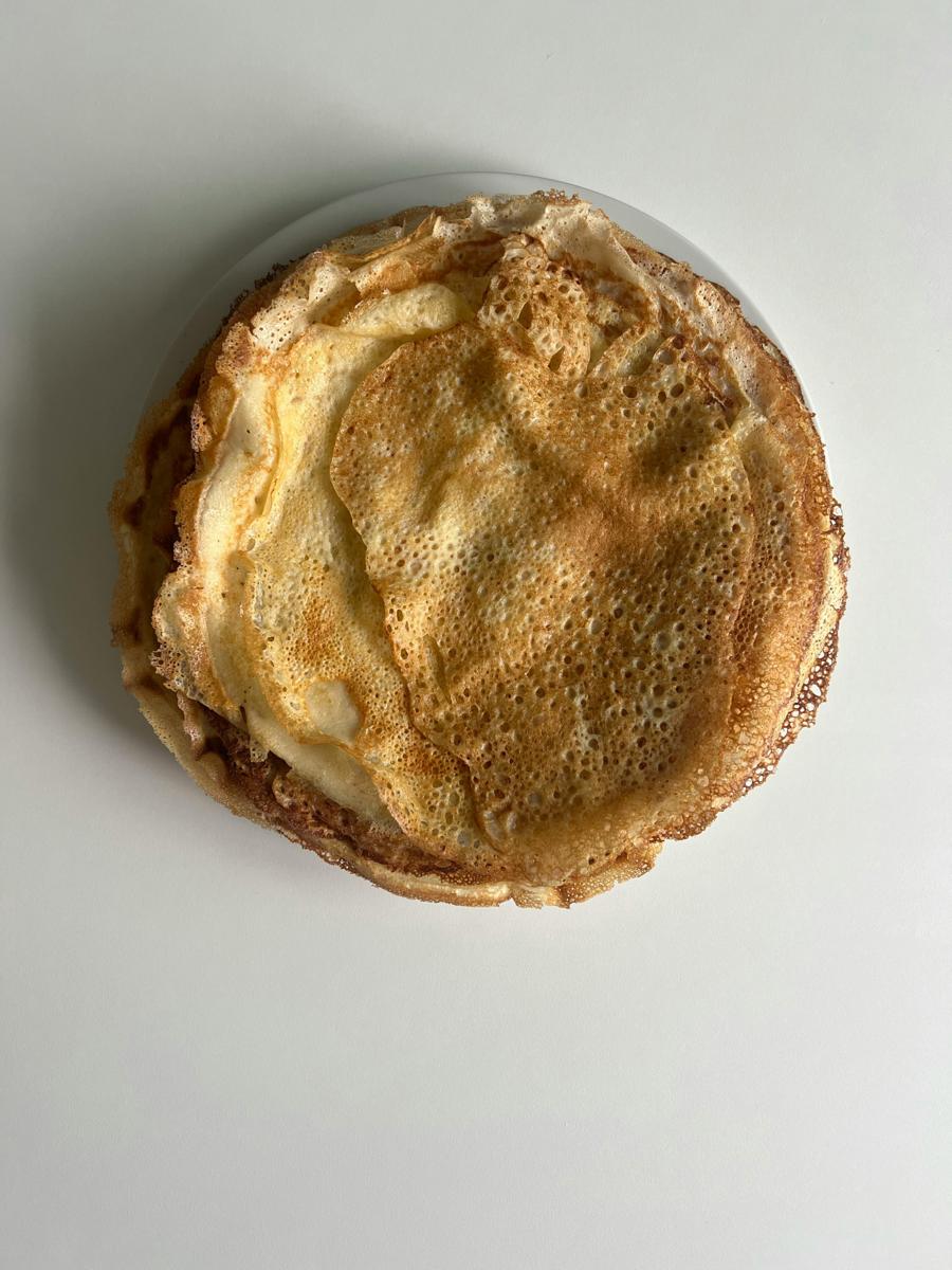 Thin pancakes